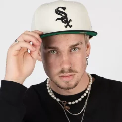 New Era Caps & Hats<5950 Chicago White Sox Cap