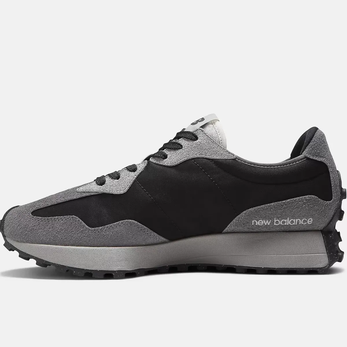 New Balance Sneakers<327 Mens