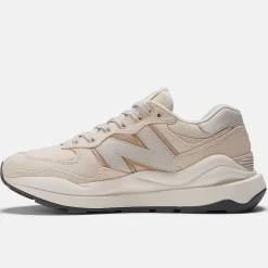 New Balance Sneakers<57/40 Womens