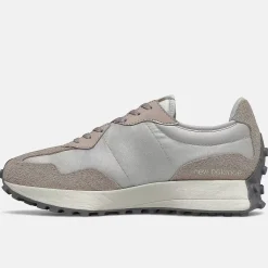 New Balance Sneakers<327 Womens