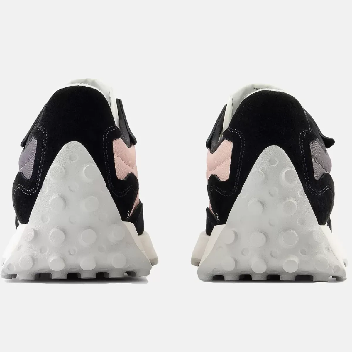 New Balance Sneakers<327 Womens
