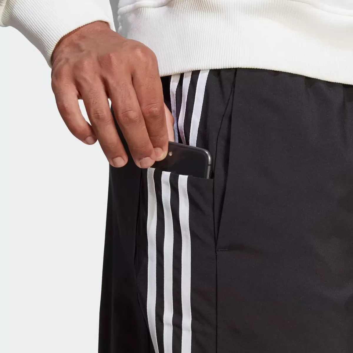 Adidas Shorts<Aeoready Essentials Chelsea 3-Stripe Shorts