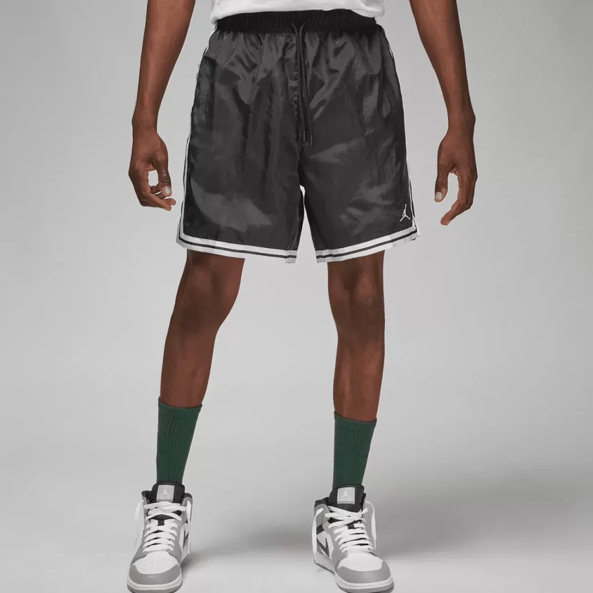 JORDAN Shorts<Air Essential Woven Shorts