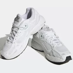Adidas Originals Sneakers<Astir Womens