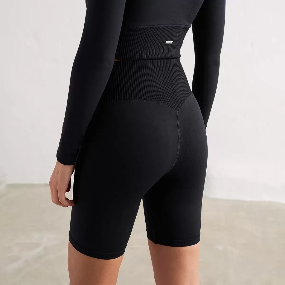 Aim Tights<Black Limitless Seamless Biker Shorts