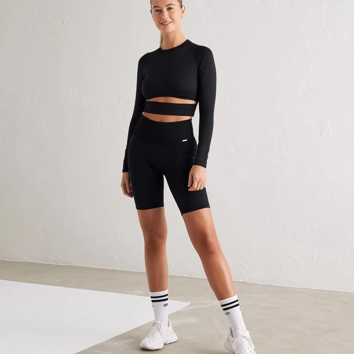 Aim Tights<Black Limitless Seamless Biker Shorts