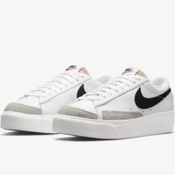 Nike Sneakers<Blazer Low Platform Womens