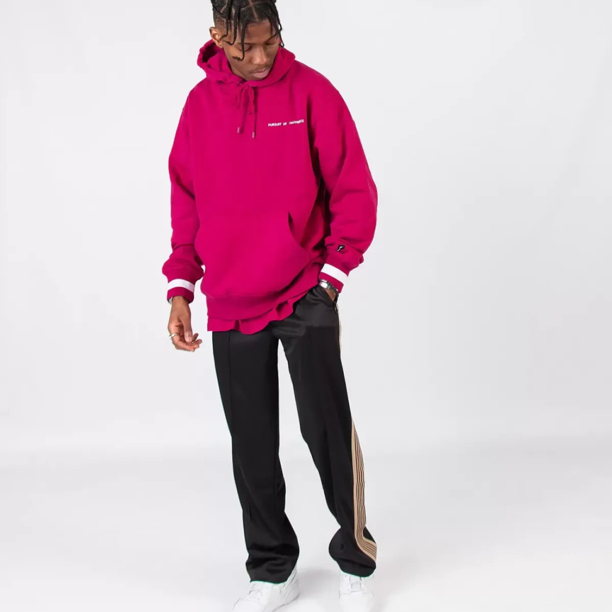 Pursuit of Happiness Tees & Singlets<Classic Heavyweight Pullover In Boysenberry/White