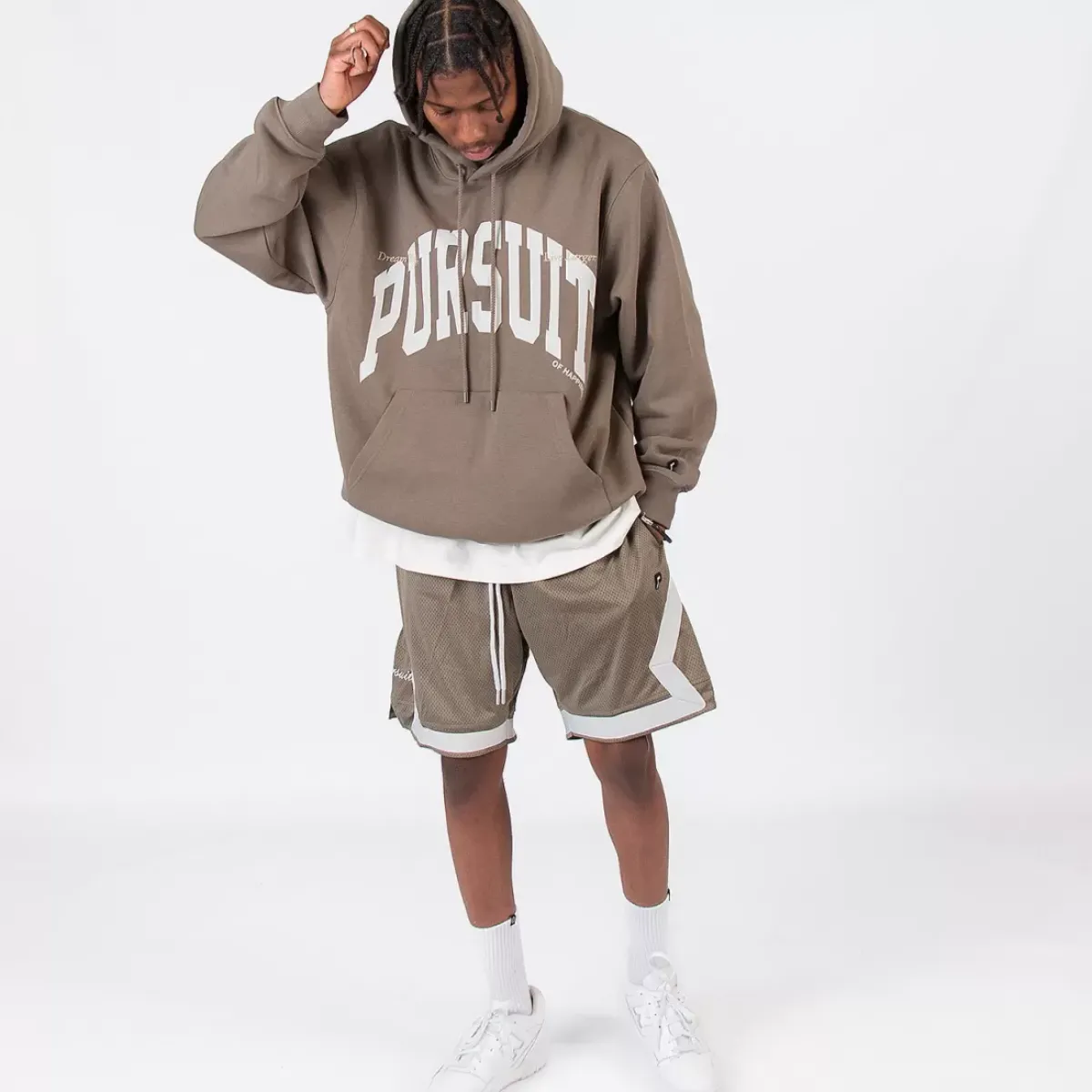 Pursuit of Happiness Hoodies & Crews<Classic Heavyweight Pullover In Otter/Concrete/Sand
