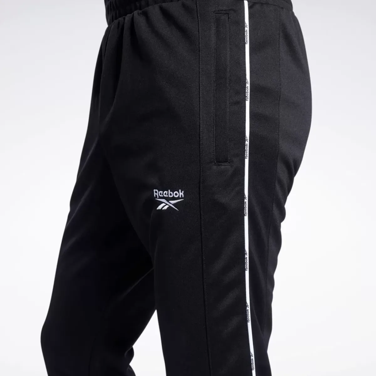 Reebok Pants & Sweats<Classics Linear Track Pants