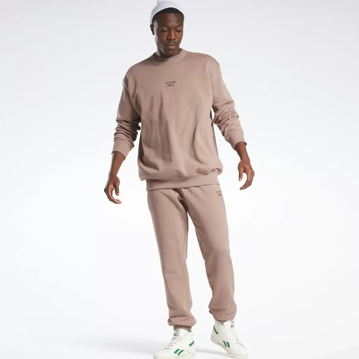 Reebok Hoodies & Crews<Classics Small Vector Crew Sweatshirt