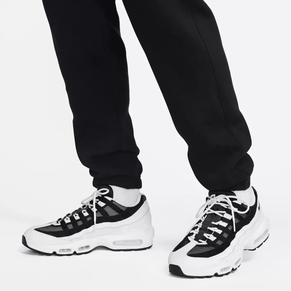 Nike Pants & Sweats<Club Fleece Pants