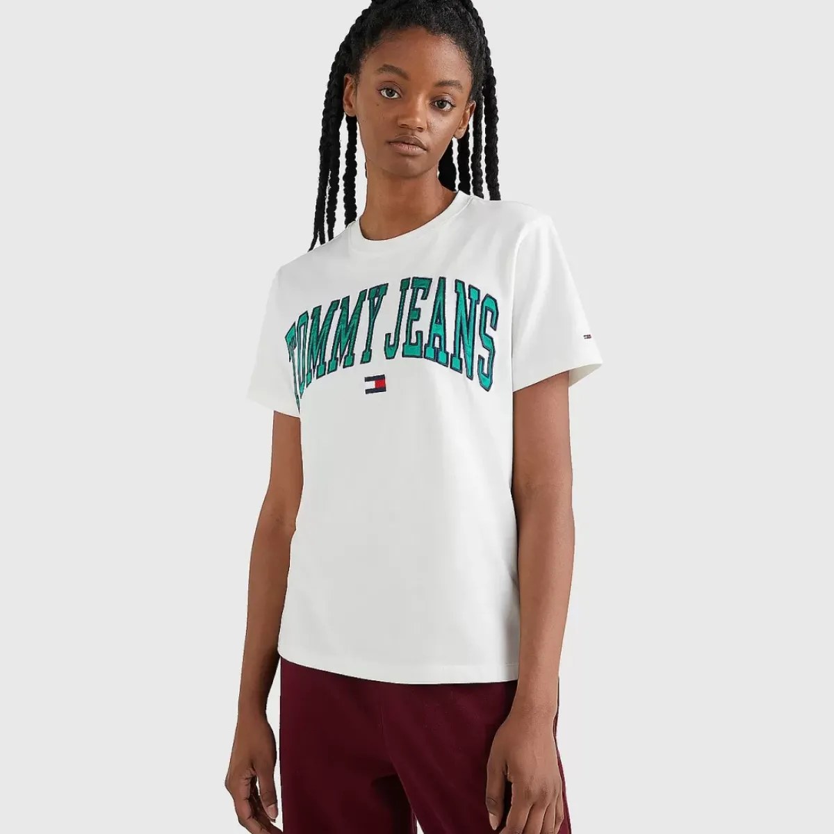 TOMMY HILFIGER Tees & Tanks<College Relaxed Fit Logo T-Shirt