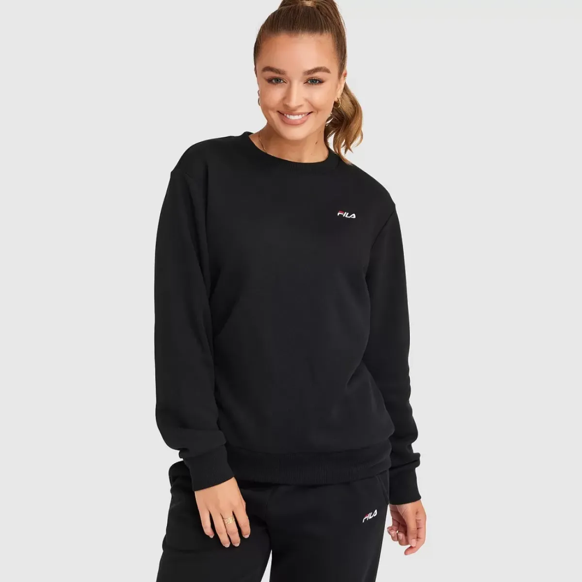 Fila Hoodies & Crews<Core Crew Unisex