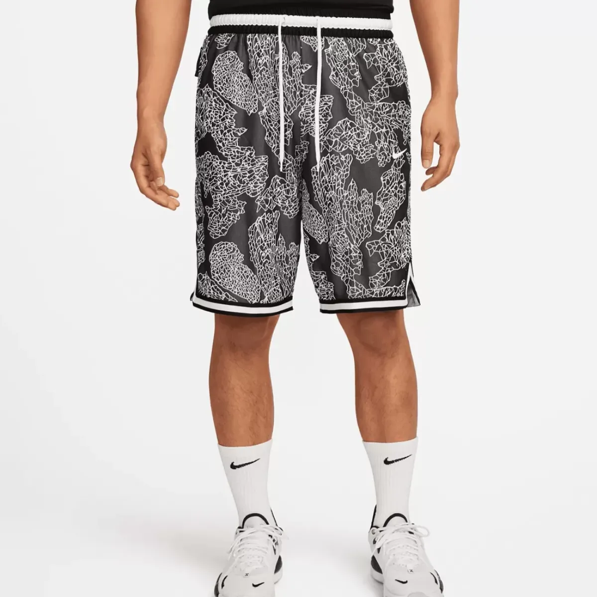 Nike Shorts<Dri-Fit Dna Basketball Shorts