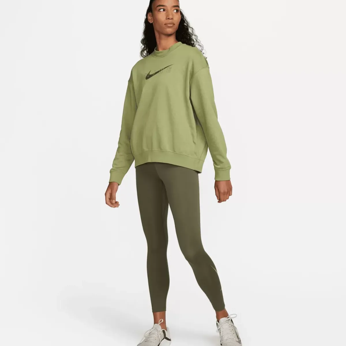 Nike Hoodies & Crews<Dri-Fit Get Fit Graphic Training Crew