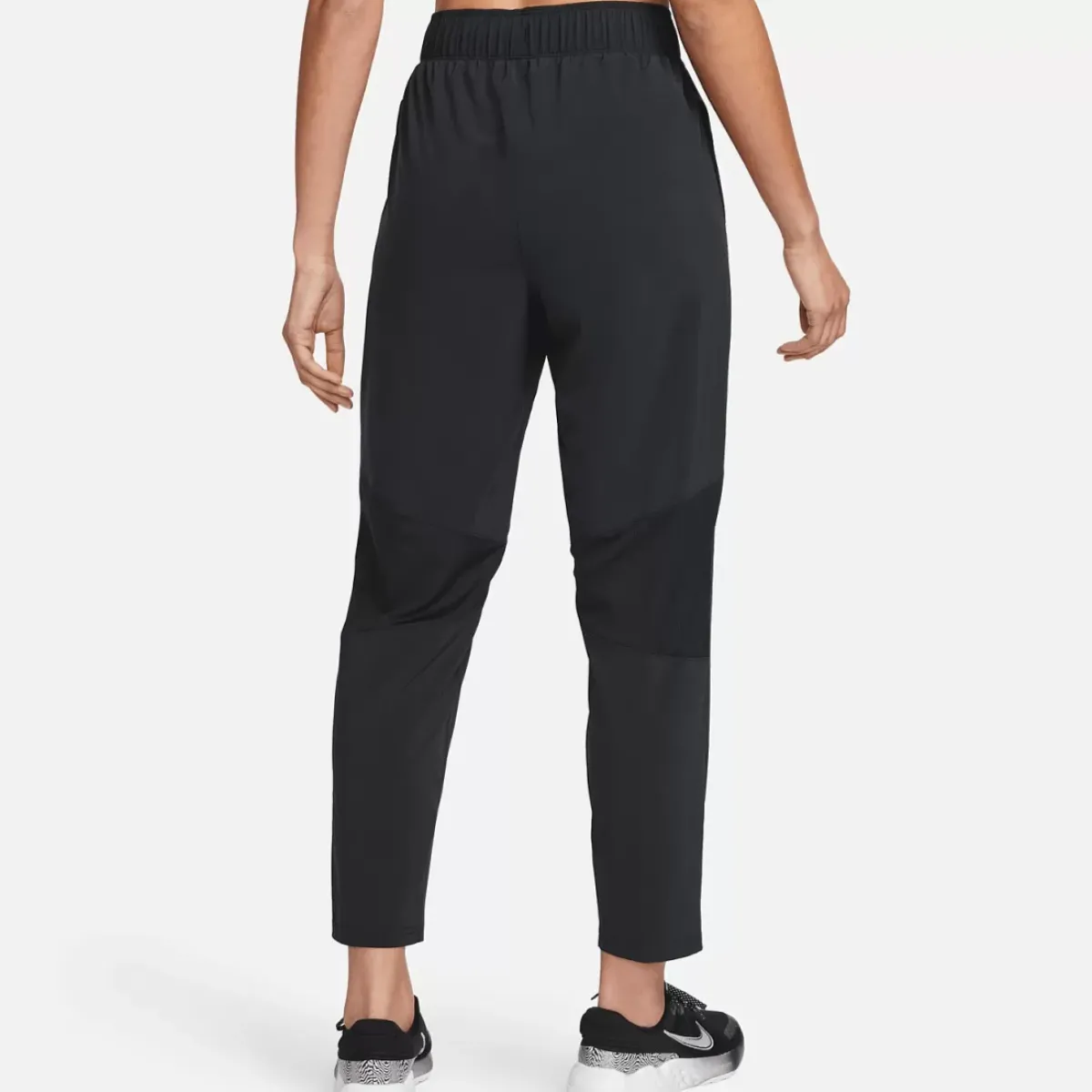 Nike Pants & Sweats<Dri-Fit Go Mid-Rise Leggings