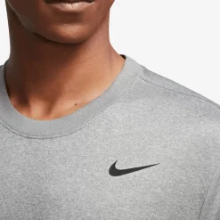 Nike Tees & Singlets<Dri-Fit Legend Fitness T-Shirt