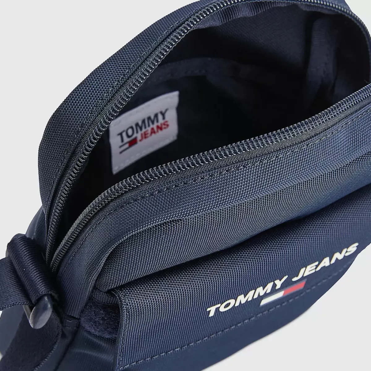 TOMMY HILFIGER Bags<Essential Logo Reporter Bag