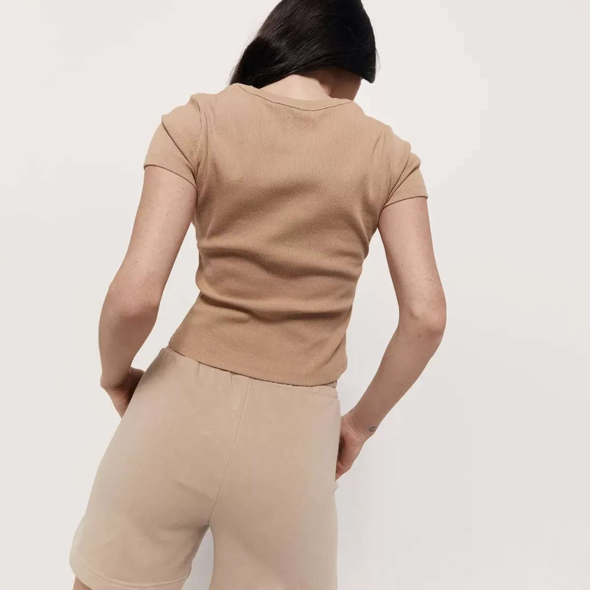 Taylor Sport Tees & Tanks<Essential Rib Tee In Latte
