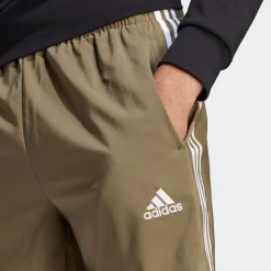 Adidas Shorts<Essentials Chelsea 3-Stripe Shorts