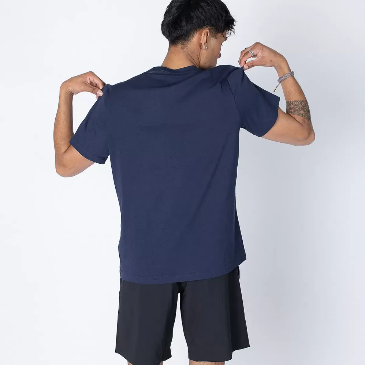Reebok Tees & Singlets<Identity Big Logo T-Shirt