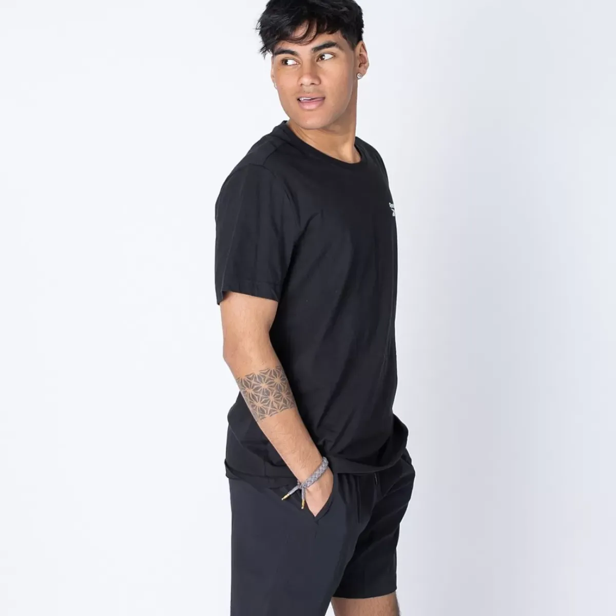 Reebok Tees & Singlets<Identity Classics T-Shirt