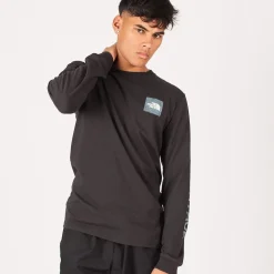 The North Face Tees & Singlets<Long-Sleeve Logo Play Tee