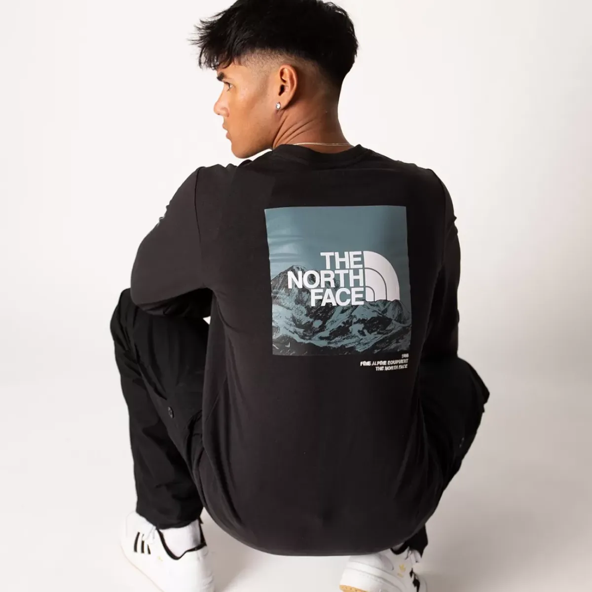 The North Face Tees & Singlets<Long-Sleeve Logo Play Tee