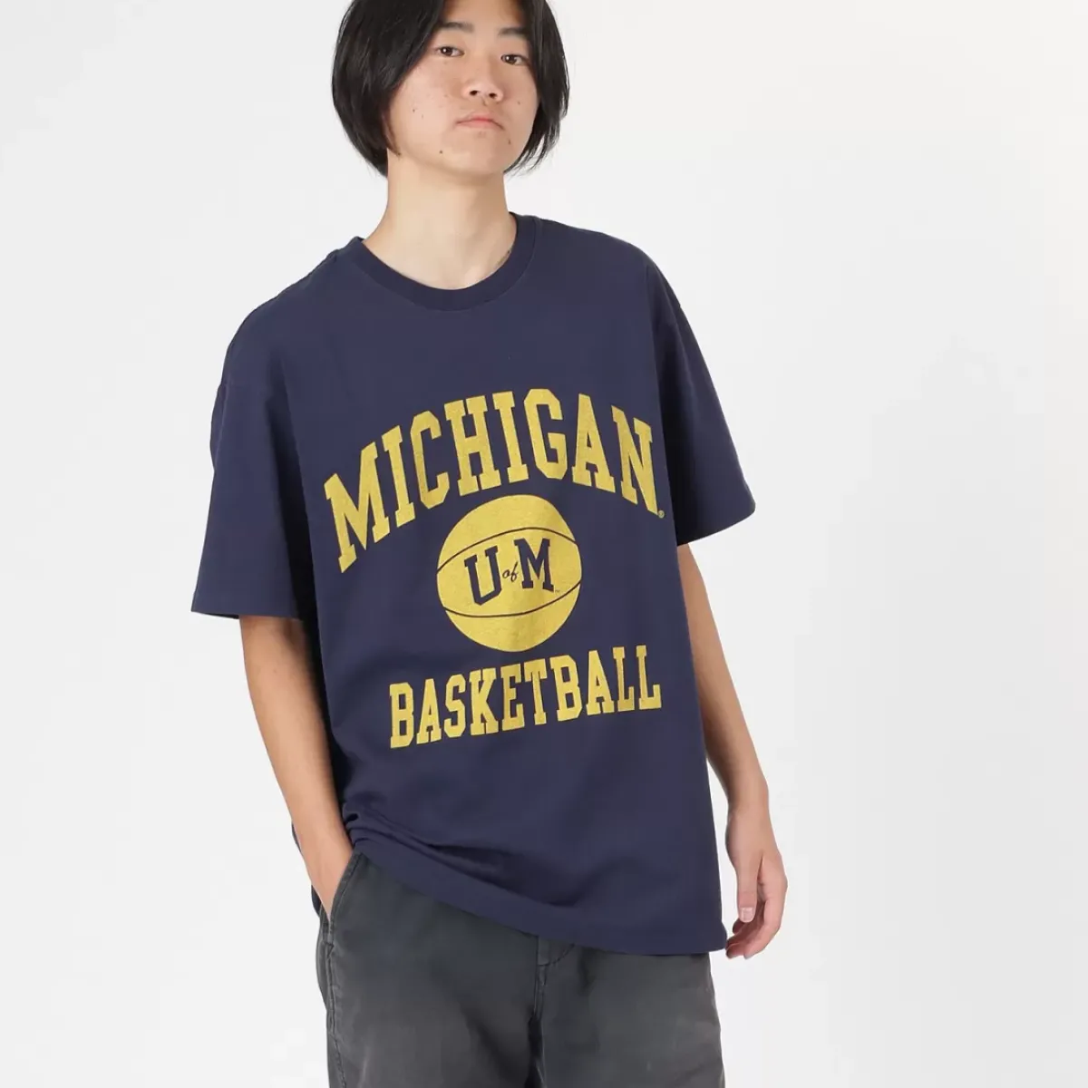NCAA Tees & Singlets<Michigan Basketball Tee