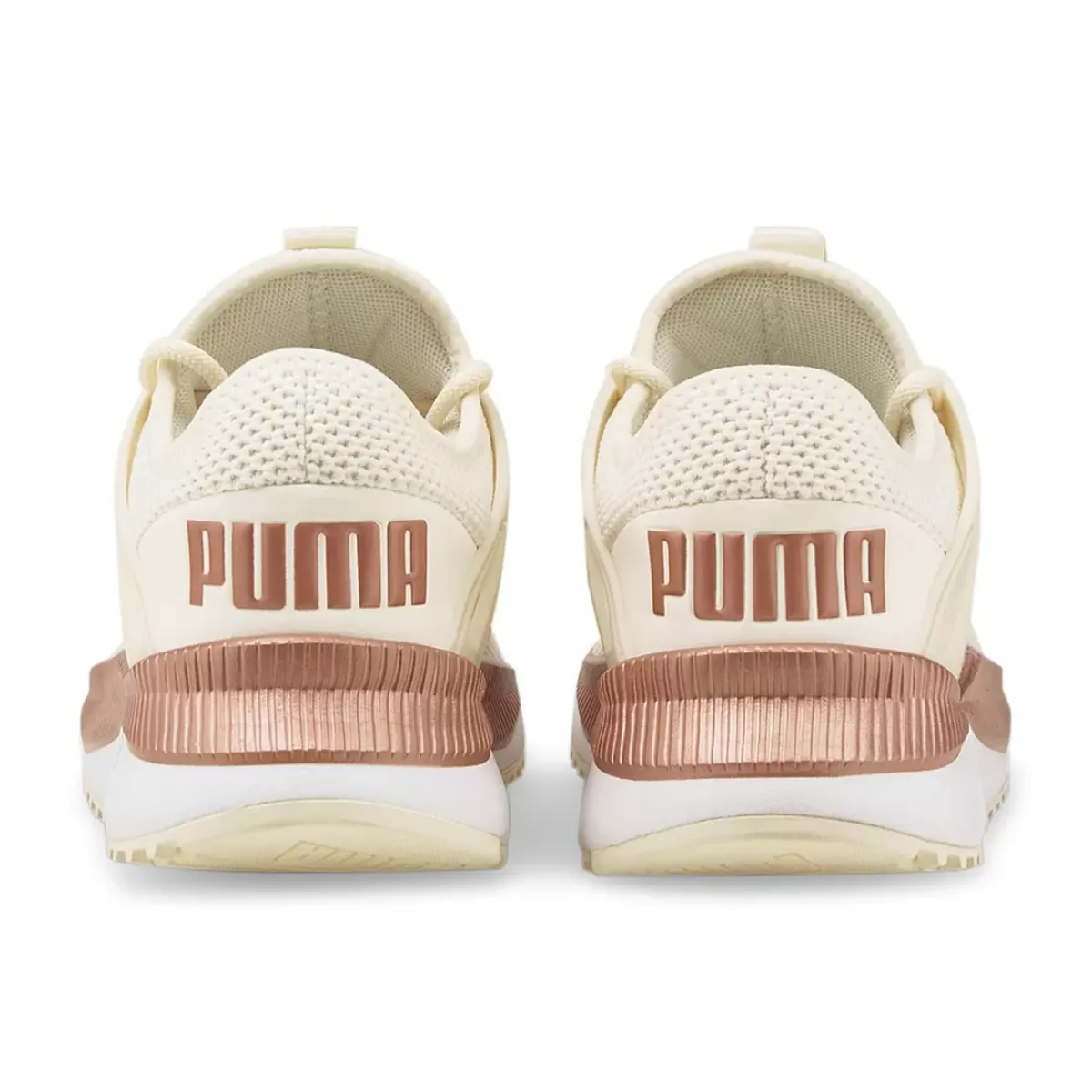 Puma Sneakers<Pacer Future Lux Womens