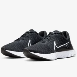 Nike Running Shoes<React Infinity Run Flyknit 3 Womens