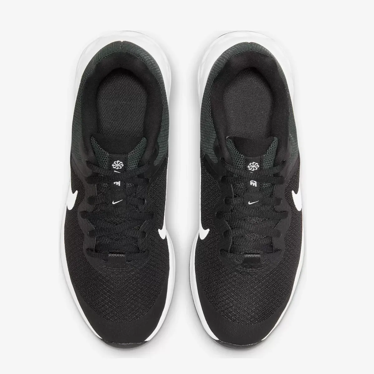 Nike Sports<Revolution 6 Youth