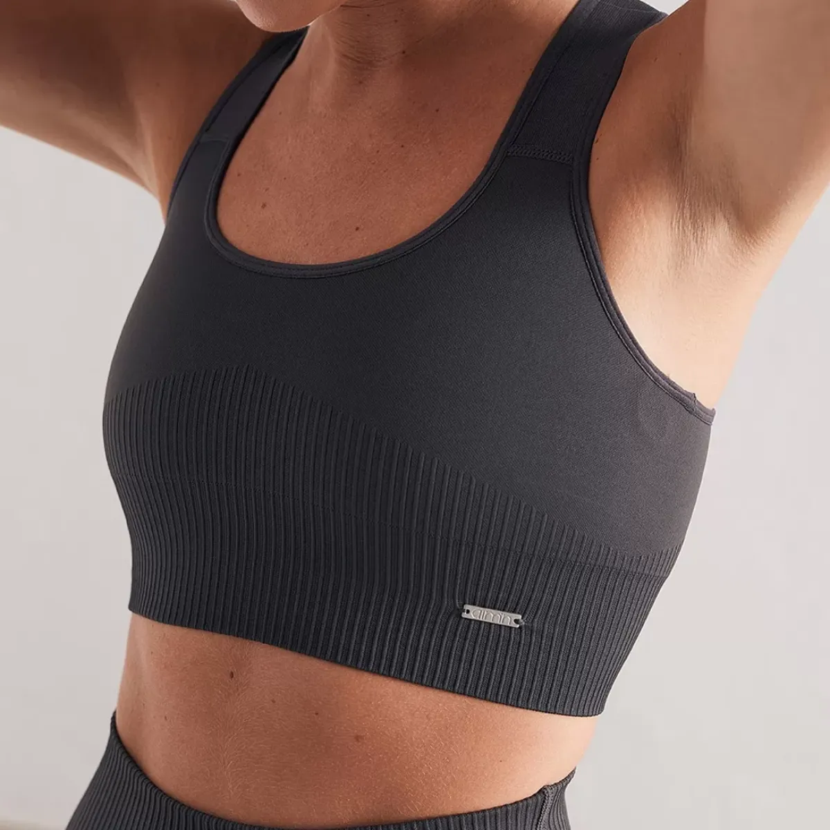 Aim Sports Bras<Shadow Grey Ribbed Seamless High Support Bra