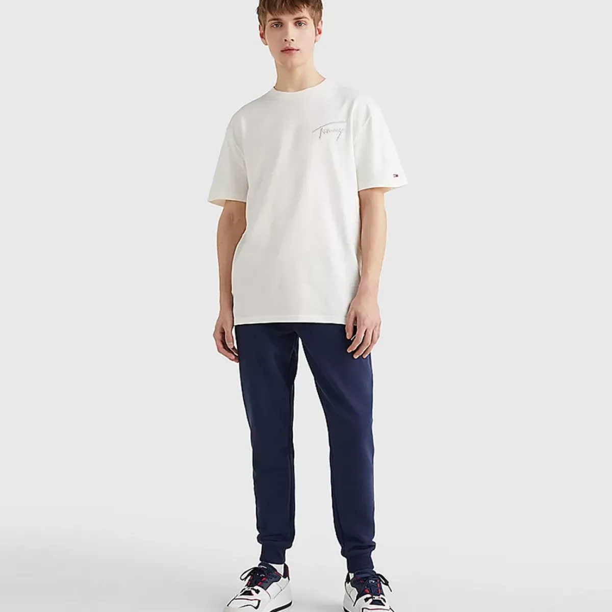 TOMMY HILFIGER Tees & Singlets<Signature Tee