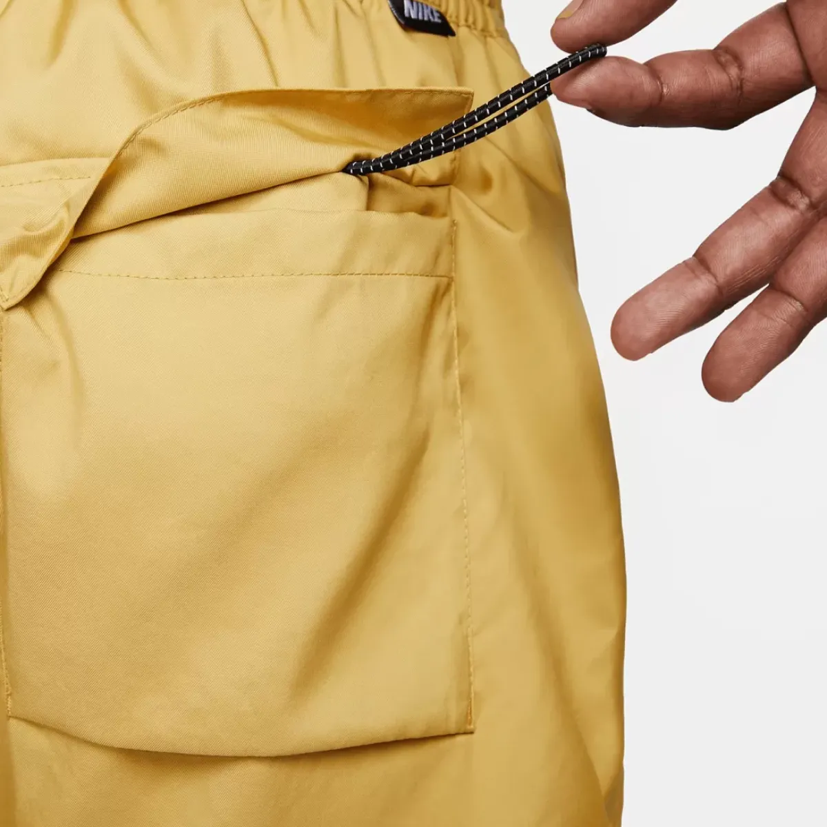 Nike Shorts<Sport Essentials Woven Lined Flow Shorts