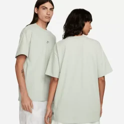 Nike Tees & Singlets<Sportswear Premium Essentials T-Shirt