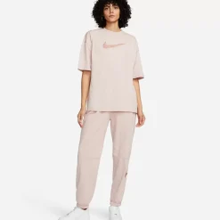 Nike Tees & Tanks<Sportswear Swoosh Short-Sleeve Top