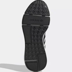Adidas Originals Running Shoes<Swift Run 22 Mens