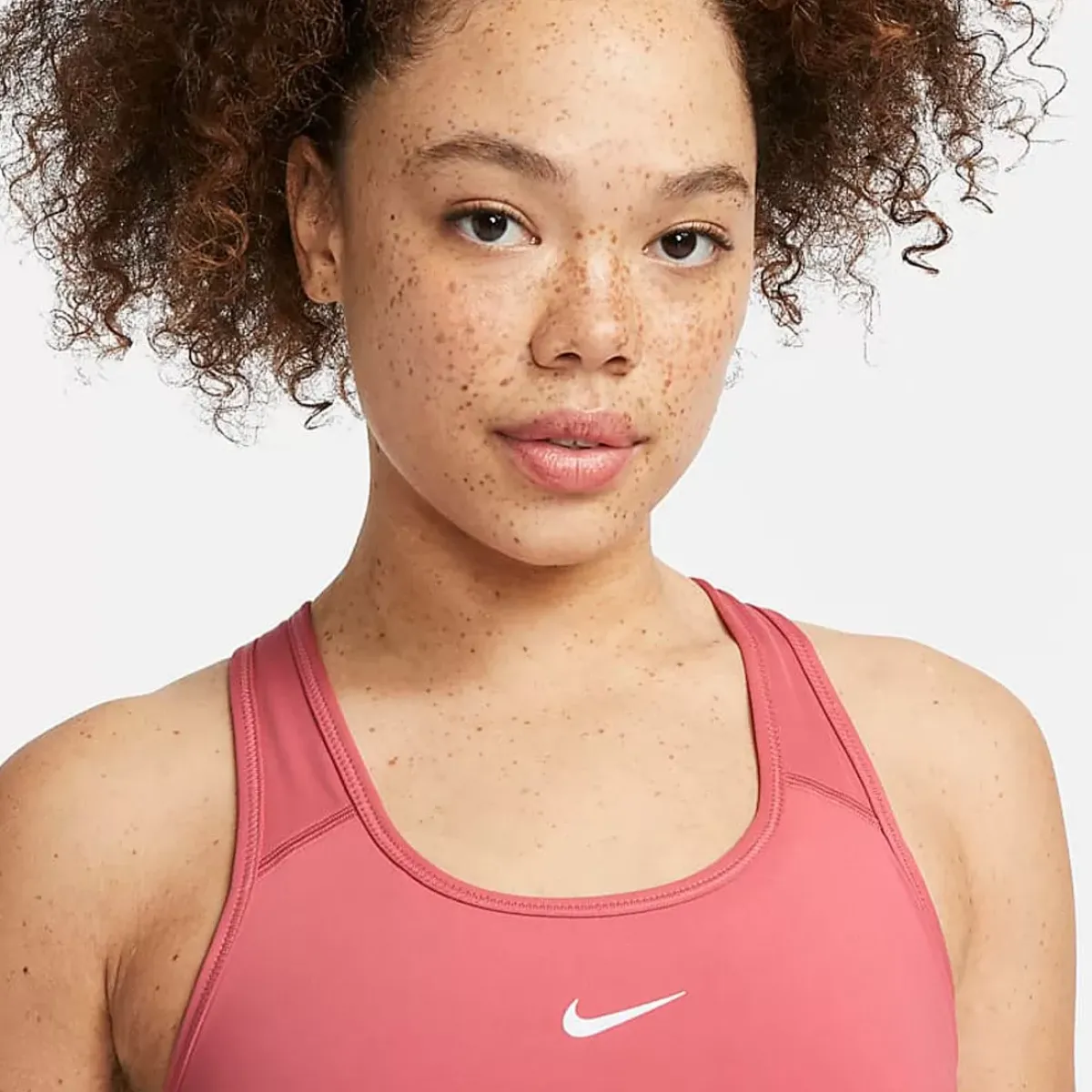 Nike Sports Bras<Swoosh 1-Piece Pad Sports Bra