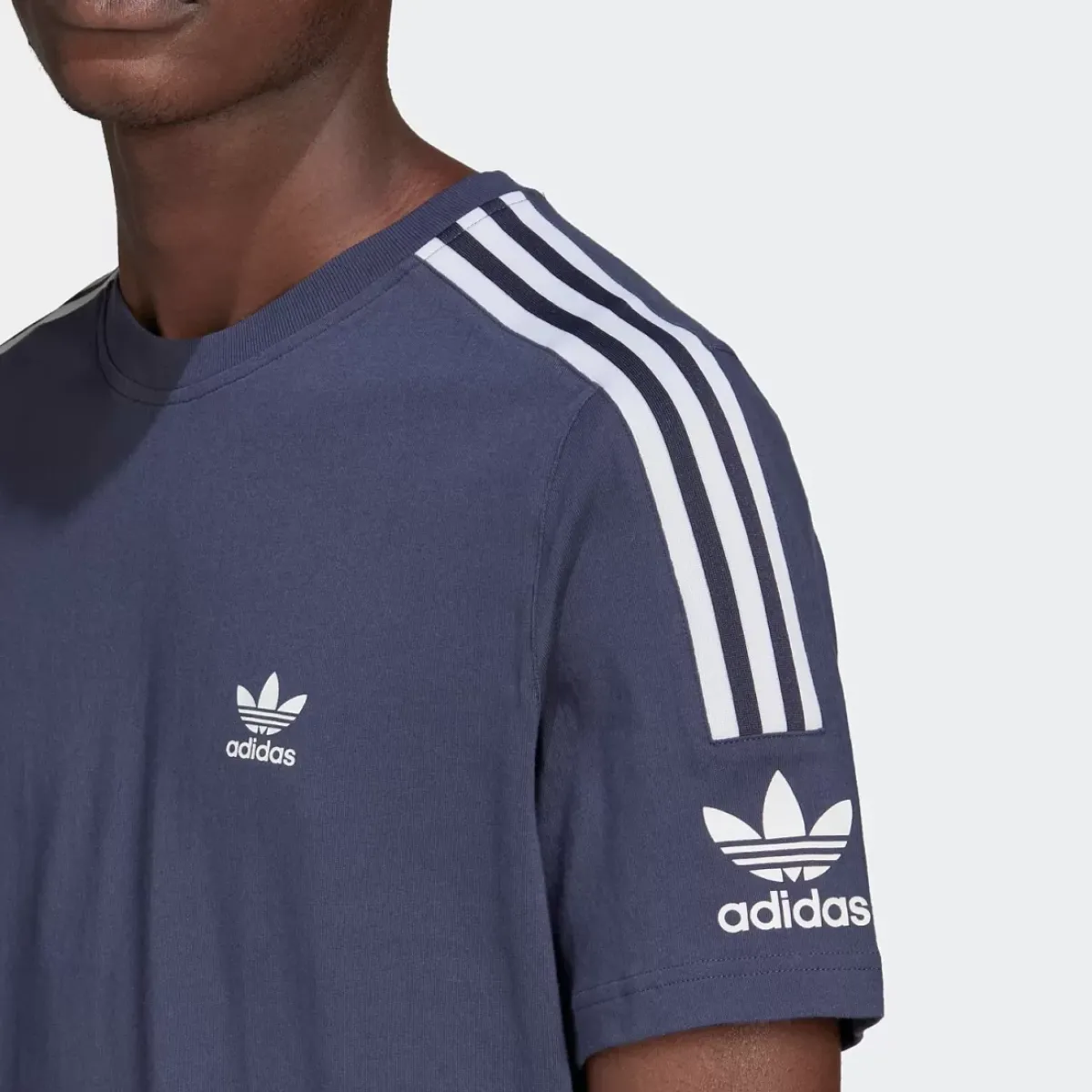 Adidas Originals Tees & Singlets<Tee