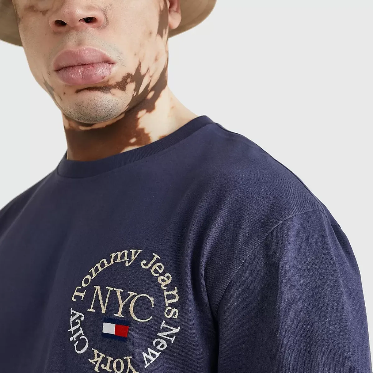 TOMMY HILFIGER Tees & Singlets<Timeless Logo T-Shirt