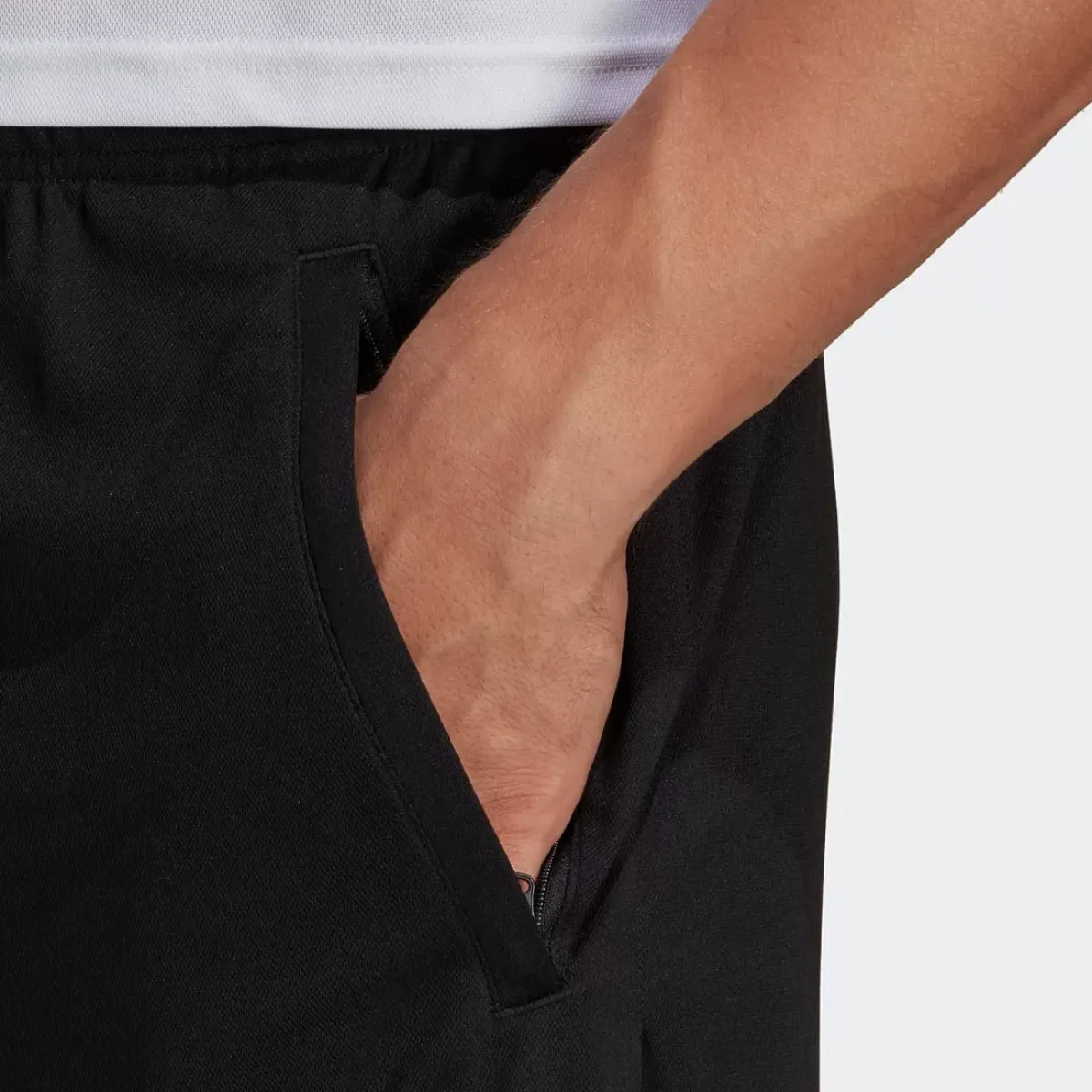 Adidas Shorts<Train Essentials Logo Training Shorts