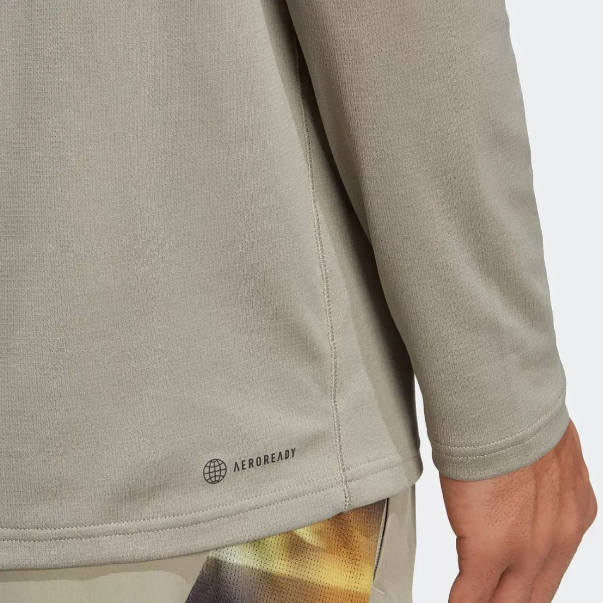 Adidas Tees & Singlets<Train Essentials Seasonal Training 1/4-Zip Long Sleeve Tee
