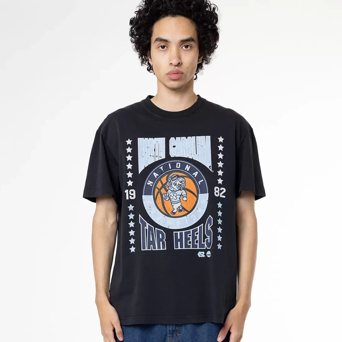 MITCHELL AND NESS Tees & Tanks<University Of North Carolina Star Team Vintage Tee Unisex