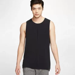 Nike Tees & Singlets<Yoga Tank