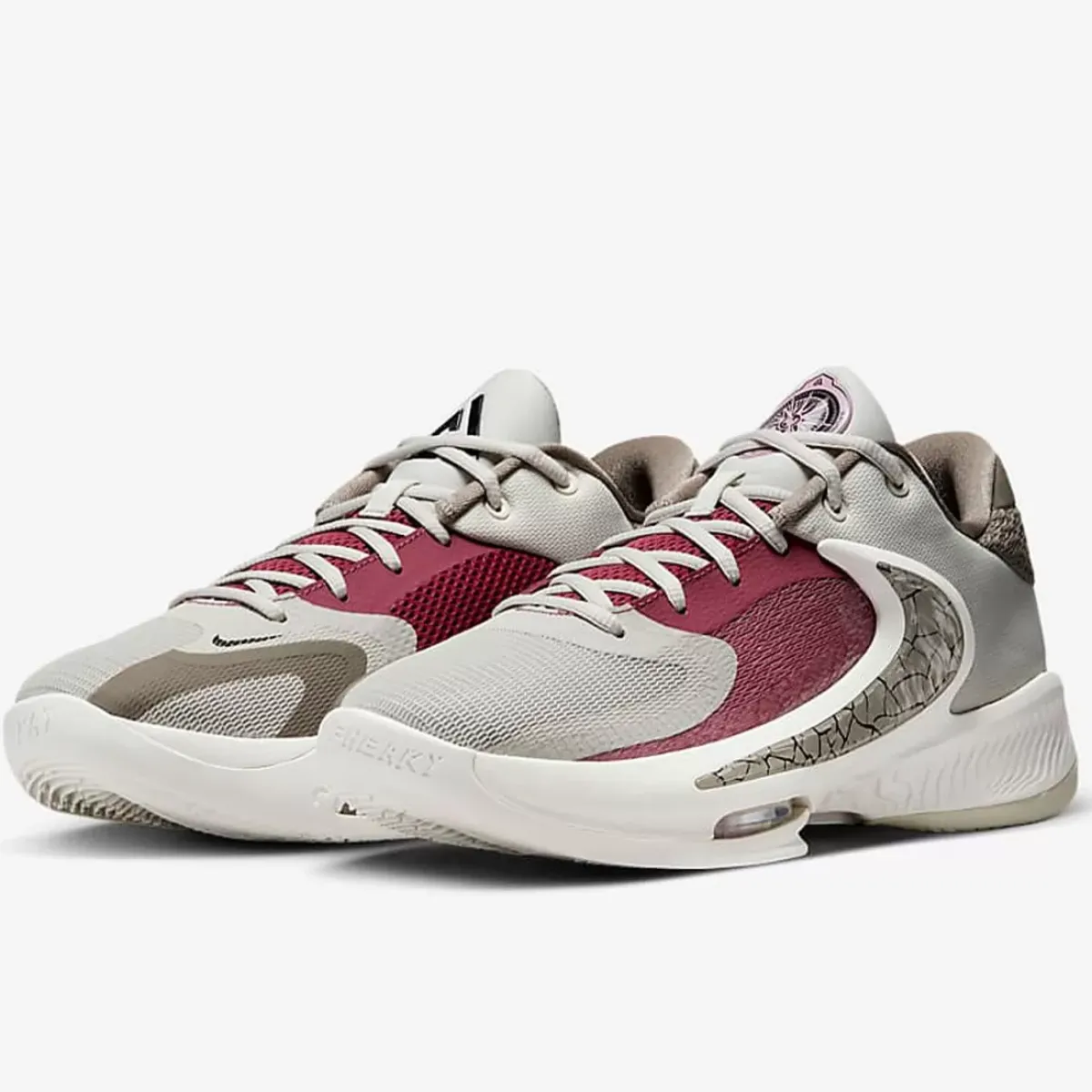 Nike Basketball Shoes<Zoom Freak 4 Unisex